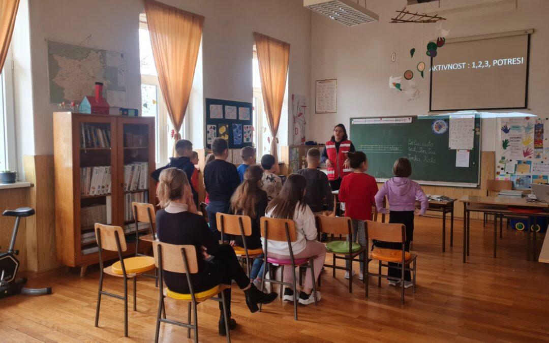 Poučno predavanje i aktivnost Crvenog križa u našoj školi – PŠ Habjanovci