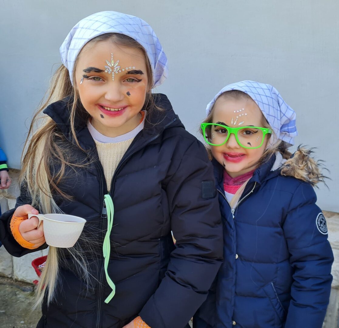 IMG-e5eccbb199733e129e48de5341a17298-V