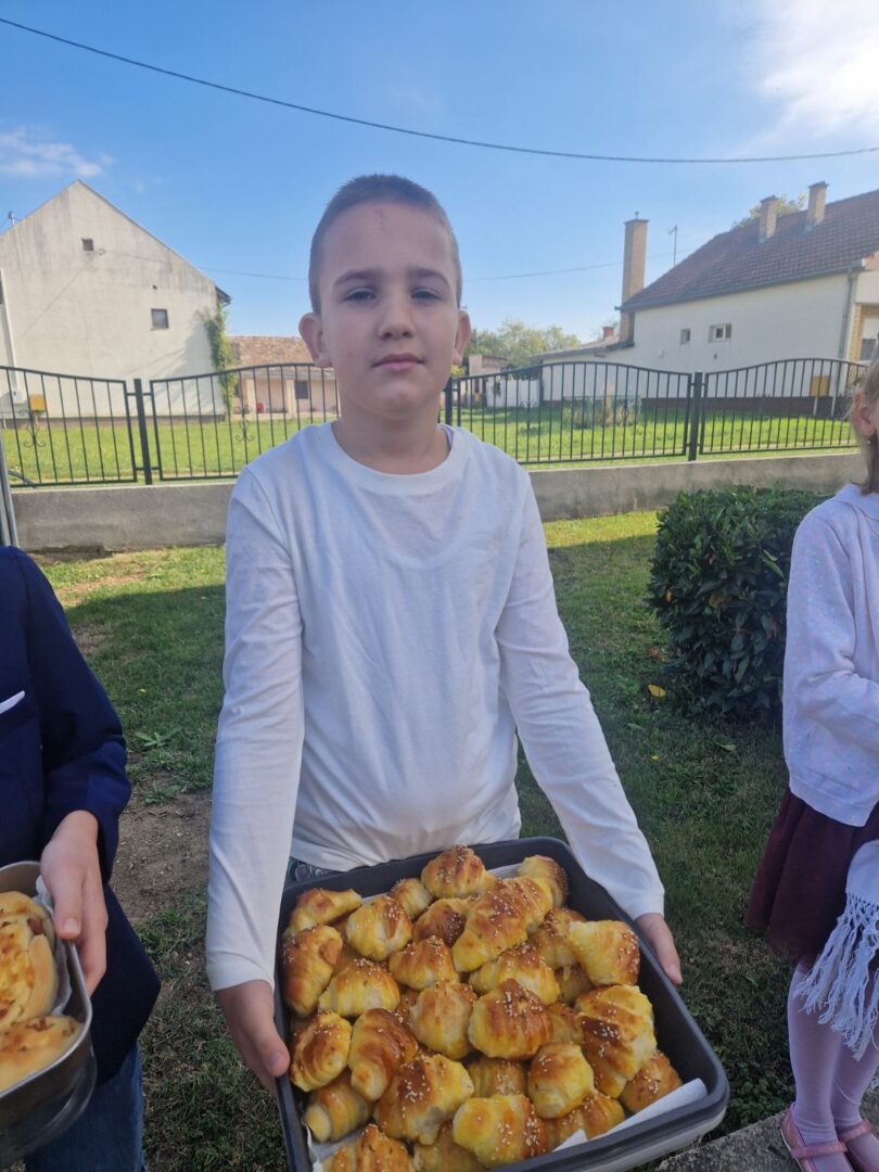 IMG-6a4edbfe15e254184dbeb79552017512-V